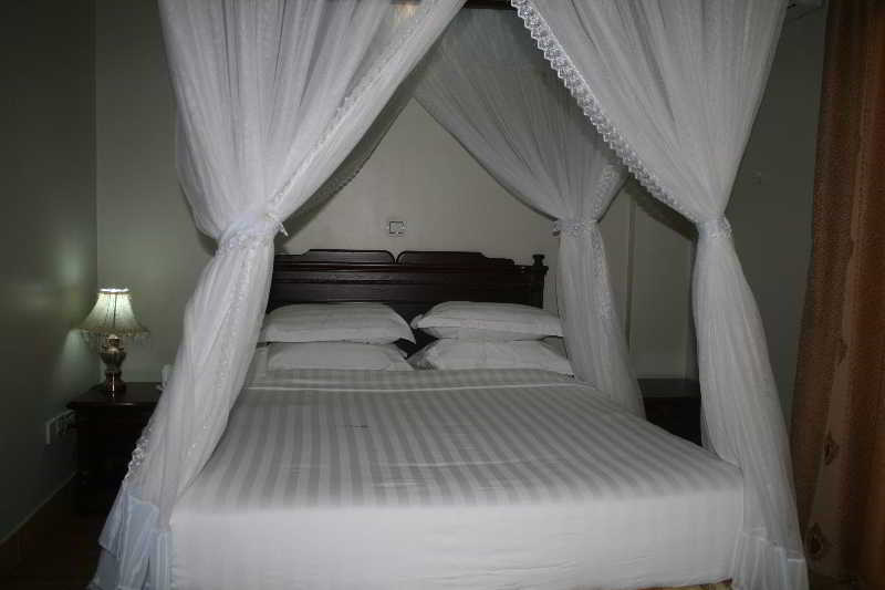 Mc-Elly'S Hotel Arusha Exteriör bild
