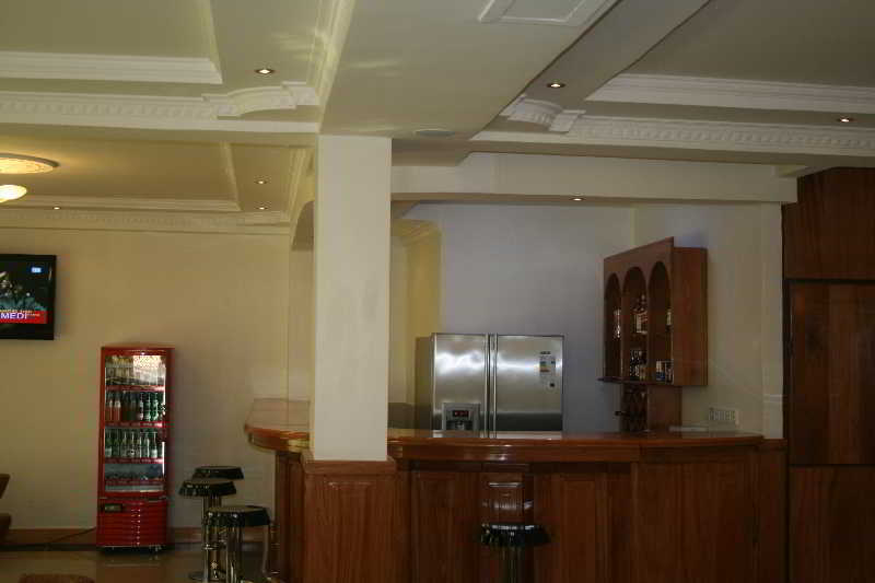 Mc-Elly'S Hotel Arusha Exteriör bild