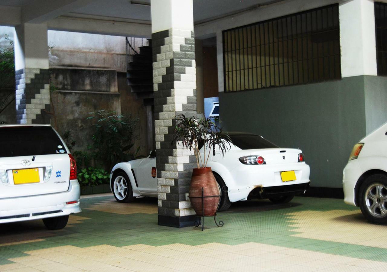 Mc-Elly'S Hotel Arusha Exteriör bild